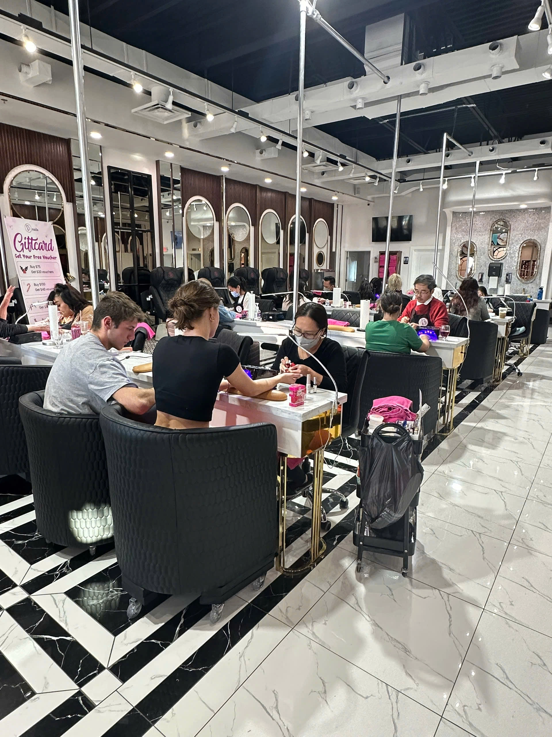 Tìm Việc Làm Nail Tại Mỹ | Cơ Hội Tại Texas